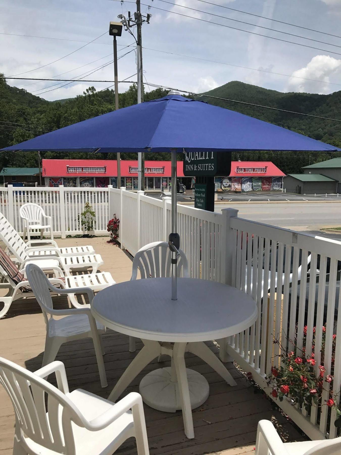 Quality Inn & Suites Maggie Valley - Cherokee Area Exterior foto